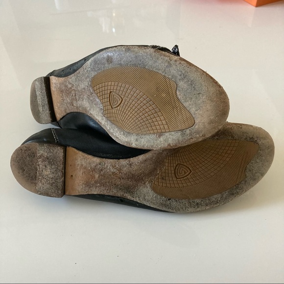 AGL Black Leather Flats - Picture 4 of 4